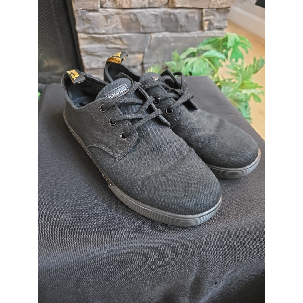 Doc Martens Soho Sneakers Womens 8 Black Canvas Low Top Preppy Grunge Shoes